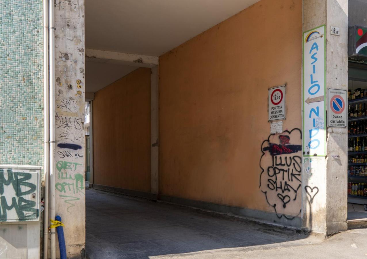 ミラノNavigli District Elegant Flat Free Wifi & Parkingアパートメント エクステリア 写真